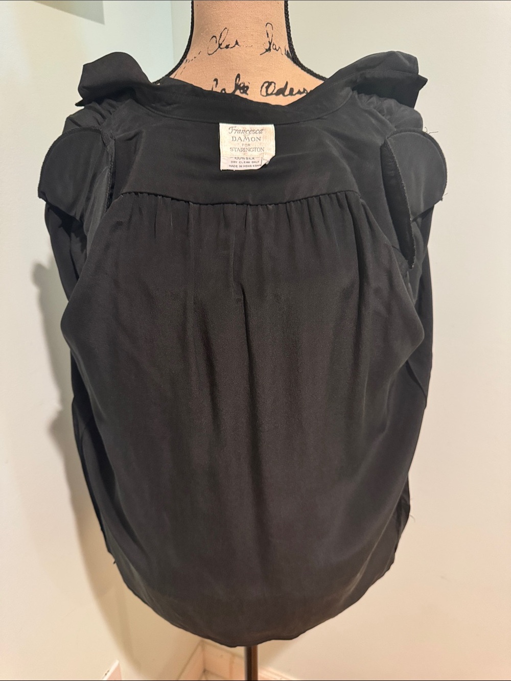 Vintage silk Francesca of Damon Black Long-Sleeve Collared Women's Blouse - Picture 11 of 13